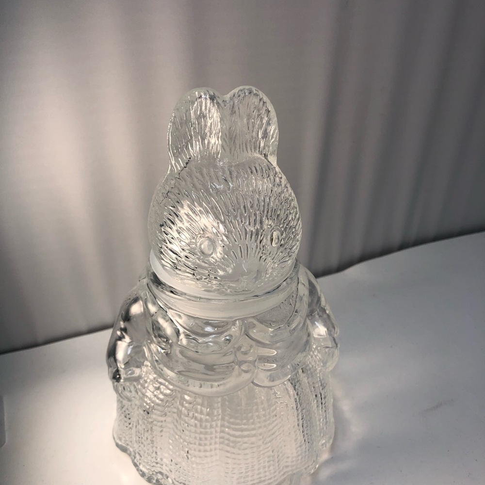 Clear Glass Bunny rabbit candy jar great for Easter candy